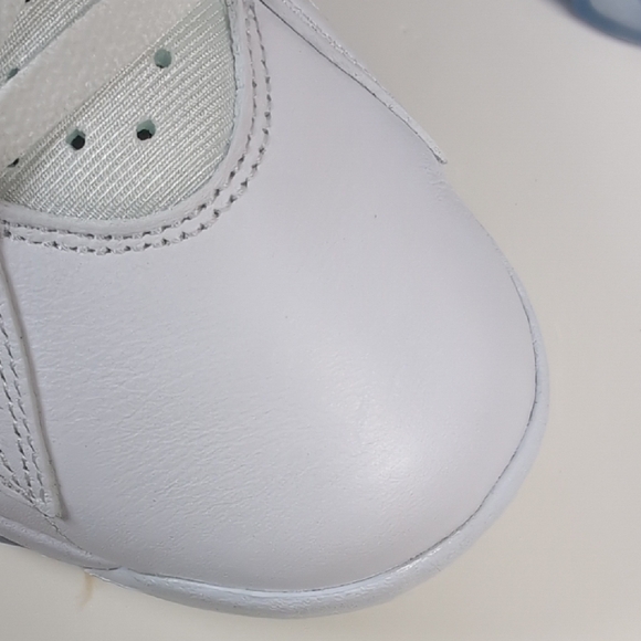 Jordan Jumpman  9.5 MVP  White/Off Noir/Black FB9019-700 - Picture 12 of 13